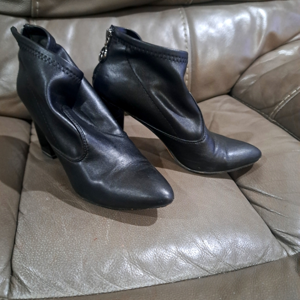 Boot , heels